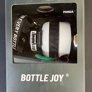 Panda Design Water Bottle with Strap.      Bx4